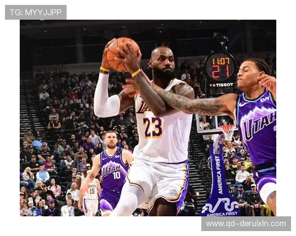 詹姆斯再度上演逆天绝杀 湖人惊险击败勇士稳居西部前六